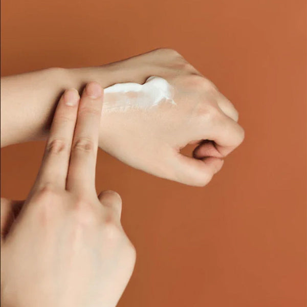 كريم ماداجاسكار سينتيلا بروبيو-سيكا إنريتش من SKIN1004 - مرطب مرمم لحاجز البشرة 50 مل