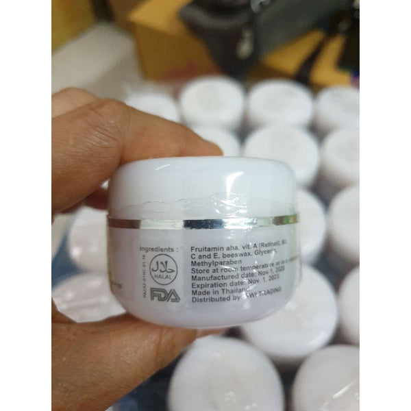 Snow White International Whitening Cream for Dark Spots & Uneven Skin Tone